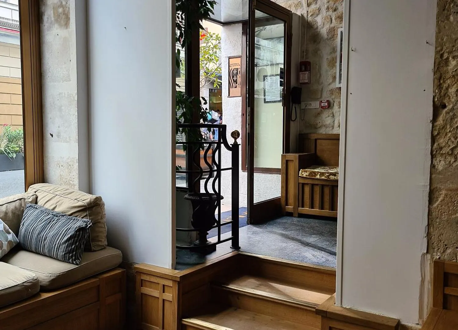 Hotel La Louisiane Paris