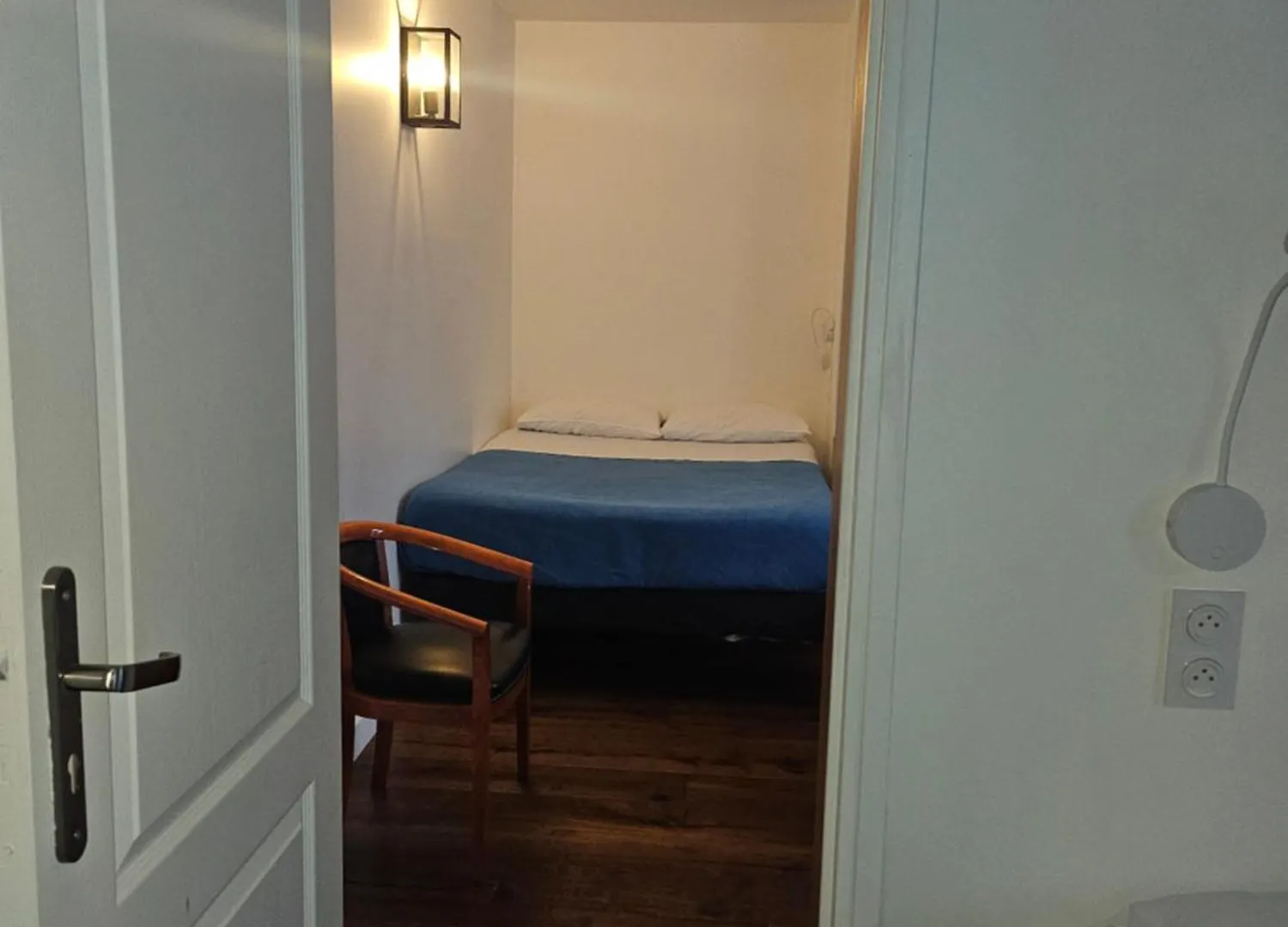 Hotel La Louisiane Paris 0*,  France